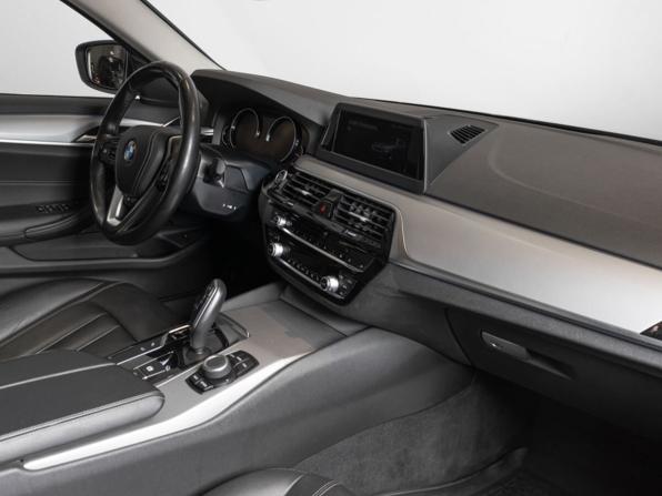 BMW 5 серии VII (G30/G31/G38) с пробегом 2019 года, цена 3 248 700 рублей, 81335 км, седан, Автокод Объявления