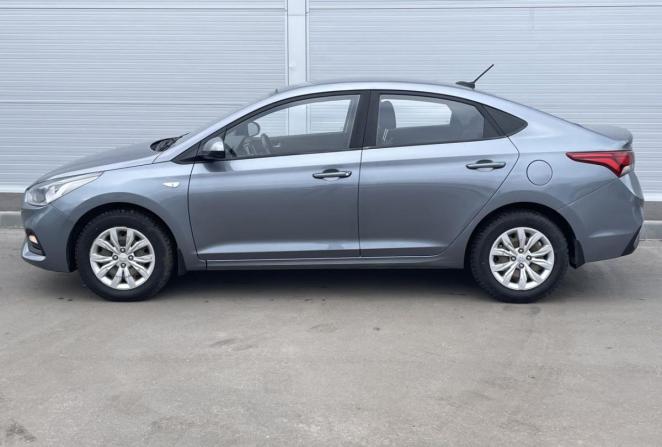 Hyundai Solaris II с пробегом 2018 года, цена 1 200 000 рублей, 157786 км, седан, Автокод Объявления