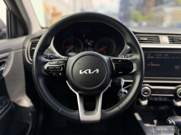 Kia Rio IV Рестайлинг с пробегом 2022 года, цена 1 799 000 рублей, 78200 км, хэтчбек, Автокод Объявления