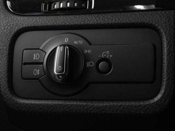 Volkswagen Touareg II с пробегом 2013 года, цена 2 564 000 рублей, 217891 км, внедорожник, Автокод Объявления