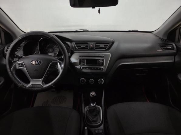 Kia Rio III Рестайлинг с пробегом 2017 года, цена 1 174 000 рублей, 118585 км, седан, Автокод Объявления