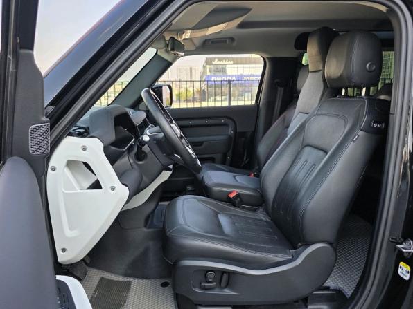 Land Rover Defender II с пробегом 2021 года, цена 4 730 000 рублей, 63928 км, внедорожник, Автокод Объявления