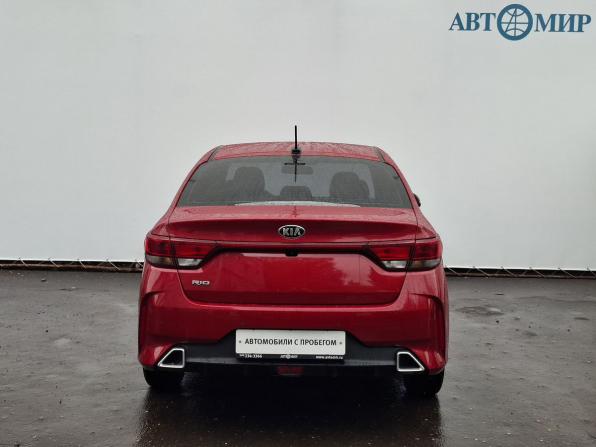 Kia Rio IV Рестайлинг с пробегом 2021 года, цена 1 820 000 рублей, 31894 км, седан, Автокод Объявления