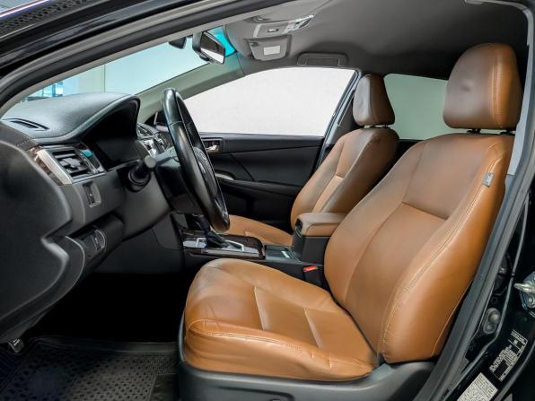 Toyota Camry VII (XV50) Рестайлинг 2 с пробегом 2018 года, цена 2 750 000 рублей, 109244 км, седан, Автокод Объявления
