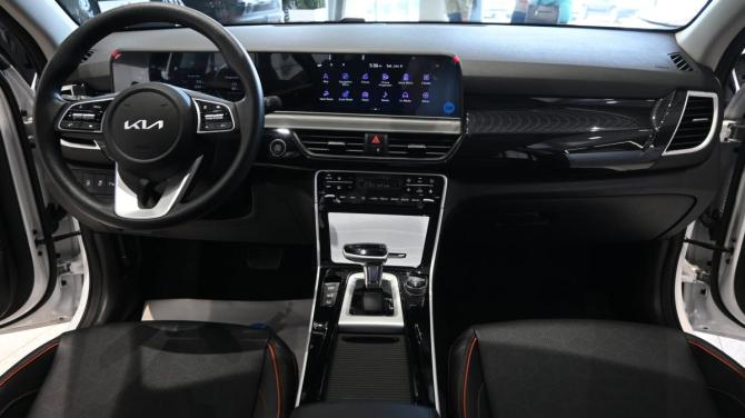 Kia Seltos I Рестайлинг с пробегом 2025 года, цена 2 995 000 рублей, 50 км, внедорожник, Автокод Объявления