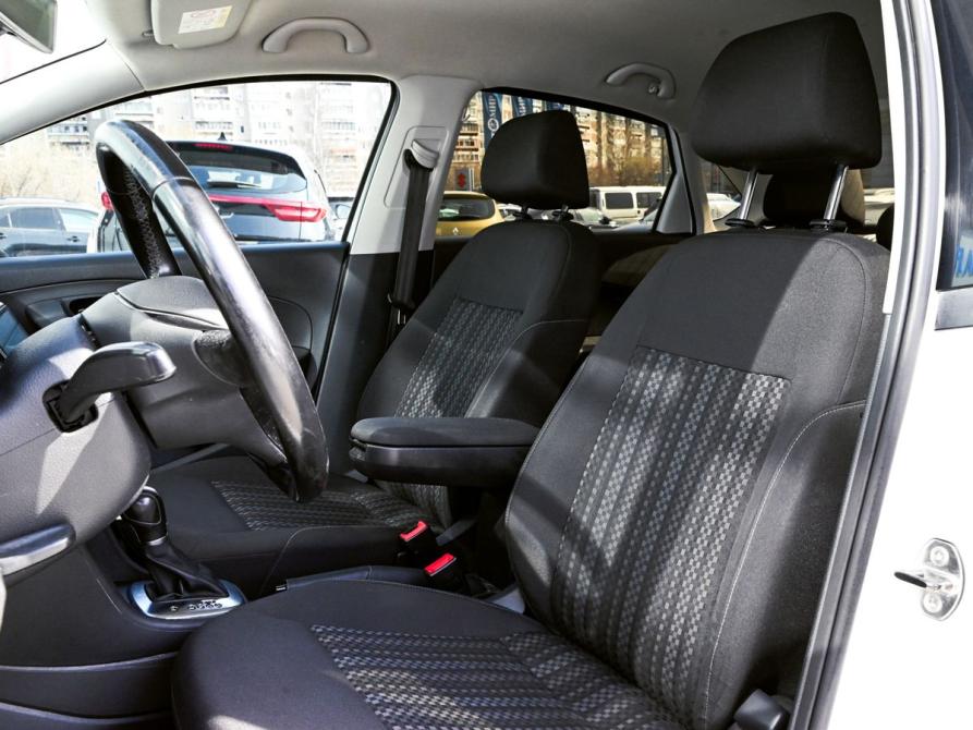 Volkswagen Polo V Рестайлинг Екатеринбург  - изображение 14