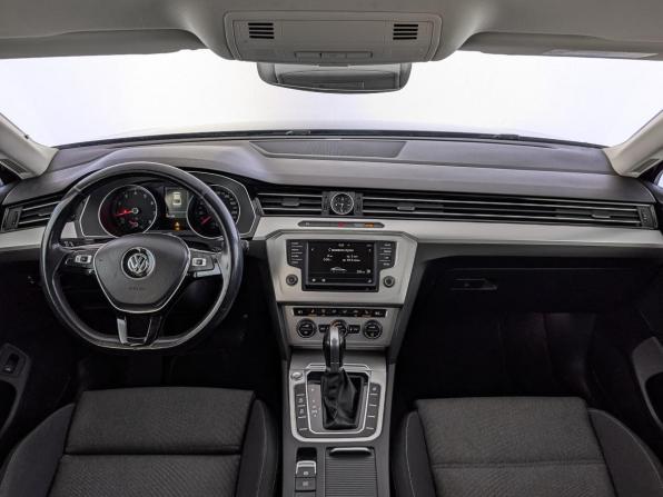 Volkswagen Passat B8 с пробегом 2017 года, цена 1 625 000 рублей, 201139 км, седан, Автокод Объявления