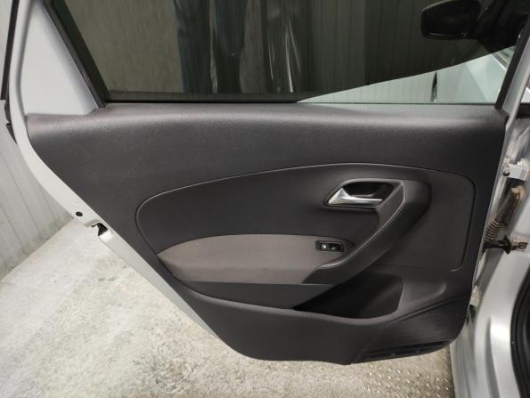 Volkswagen Polo V с пробегом 2013 года, цена 755 000 рублей, 155544 км, седан, Автокод Объявления