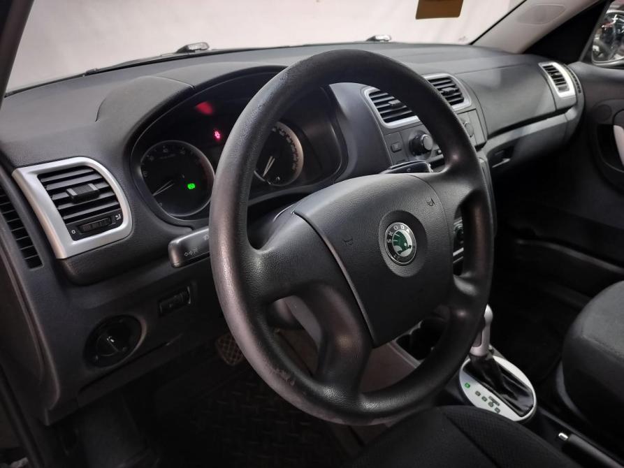 Skoda Roomster I Санкт-Петербург  - изображение 9