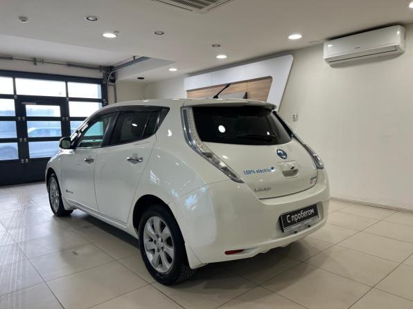 Nissan Leaf I (ZE0/AZE0) с пробегом 2013 года, цена 685 000 рублей, 115304 км, хэтчбек, Автокод Объявления