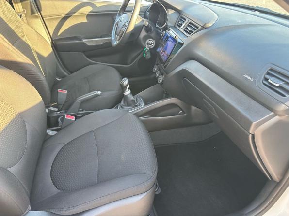 Kia Rio III Рестайлинг с пробегом 2015 года, цена 1 049 000 рублей, 141251 км, седан, Автокод Объявления