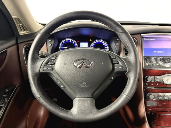 Infiniti QX50 I Рестайлинг с пробегом 2016 года, цена 2 590 000 рублей, 37424 км, внедорожник, Автокод Объявления