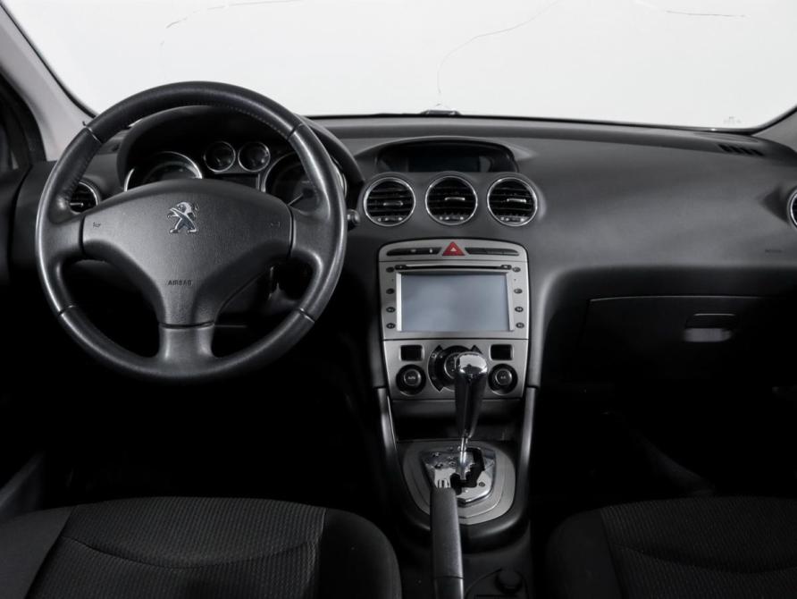 Peugeot 408 I Москва  - изображение 12