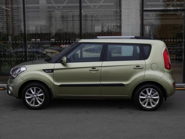 Kia Soul I Рестайлинг с пробегом 2013 года, цена 990 000 рублей, 81273 км, хэтчбек, Автокод Объявления