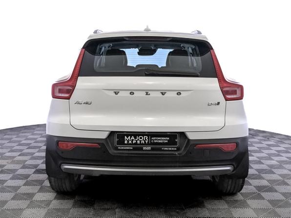 Volvo XC40 I с пробегом 2018 года, цена 2 850 000 рублей, 132629 км, внедорожник, Автокод Объявления