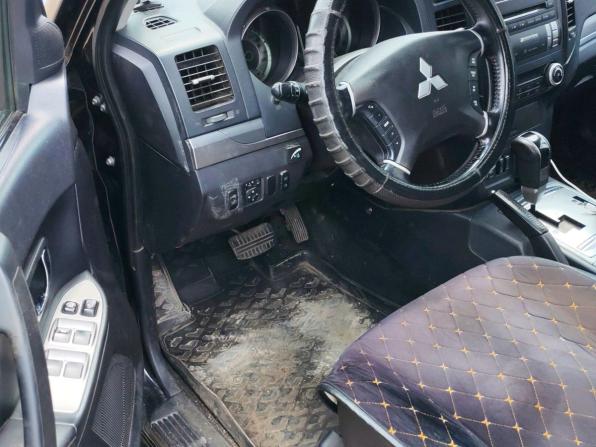 Mitsubishi Pajero IV с пробегом 2010 года, цена 1 650 000 рублей, 236491 км, внедорожник, Автокод Объявления