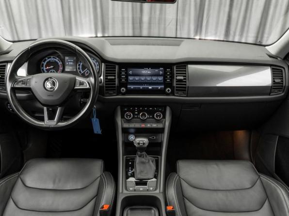 Skoda Kodiaq I с пробегом 2018 года, цена 2 390 000 рублей, 122489 км, внедорожник, Автокод Объявления