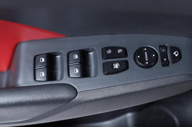Hyundai Solaris II Рестайлинг с пробегом 2020 года, цена 1 799 000 рублей, 43200 км, седан, Автокод Объявления