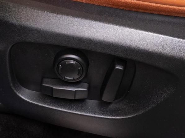 Land Rover Discovery Sport I с пробегом 2015 года, цена 1 510 000 рублей, 269567 км, внедорожник, Автокод Объявления