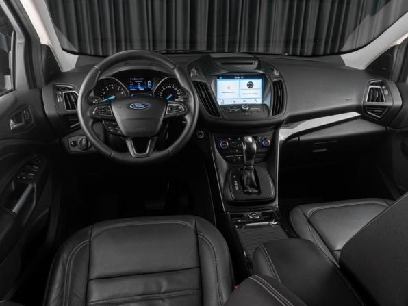 Ford Kuga II Рестайлинг с пробегом 2018 года, цена 1 819 000 рублей, 91905 км, внедорожник, Автокод Объявления