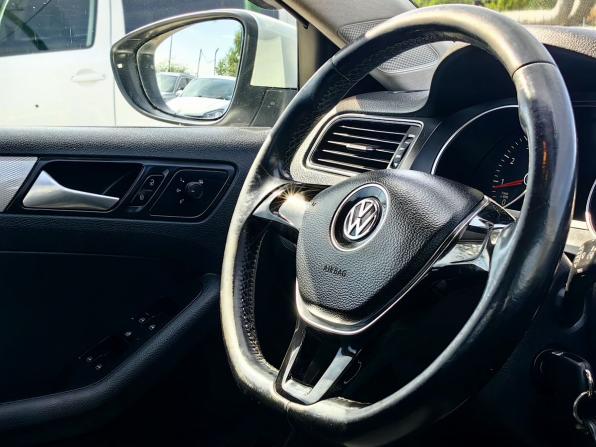 Volkswagen Jetta VI Рестайлинг с пробегом 2016 года, цена 929 000 рублей, 118633 км, седан, Автокод Объявления