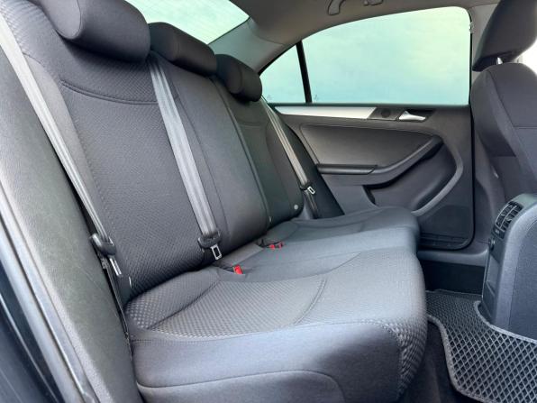 Volkswagen Jetta VI с пробегом 2013 года, цена 890 000 рублей, 247554 км, седан, Автокод Объявления
