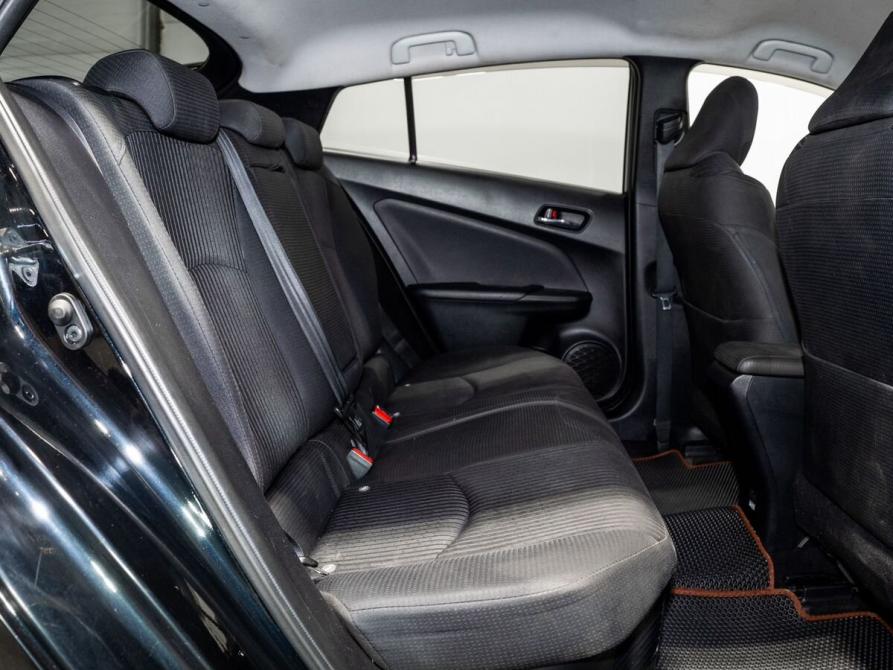 Toyota Prius IV (XW50) Чита  - изображение 5