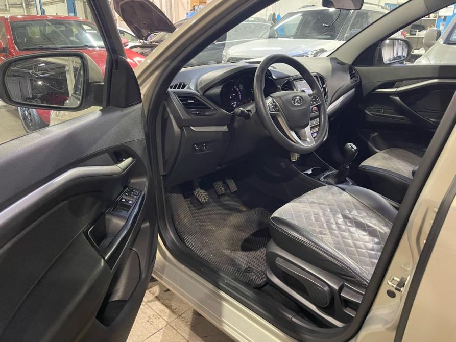 Lada (ВАЗ) Vesta I Санкт-Петербург  - изображение 6