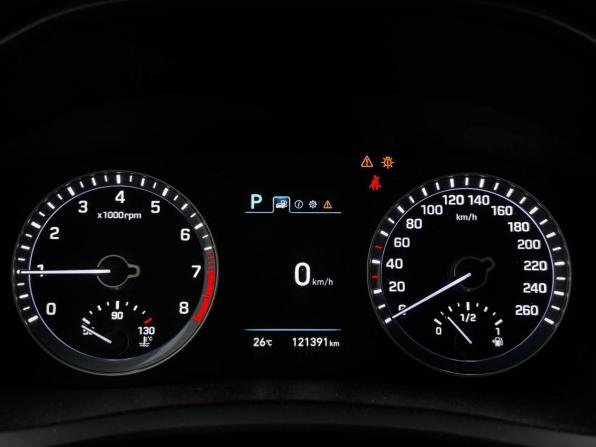 Hyundai Sonata VII (LF) Рестайлинг с пробегом 2018 года, цена 1 750 000 рублей, 122000 км, седан, Автокод Объявления