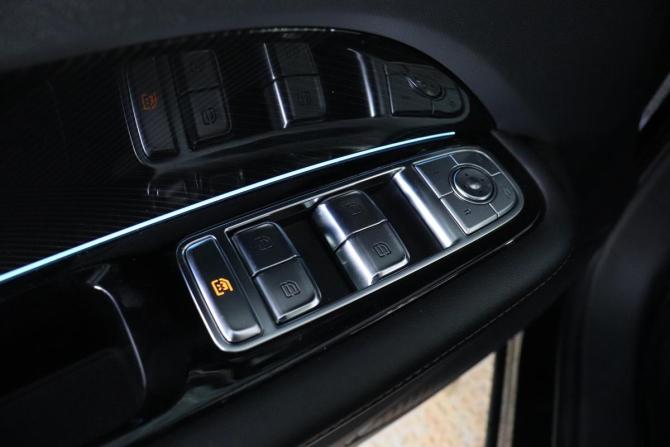 Hongqi HS3 с пробегом 2024 года, цена 2 931 000 рублей, 11689 км, внедорожник, Автокод Объявления