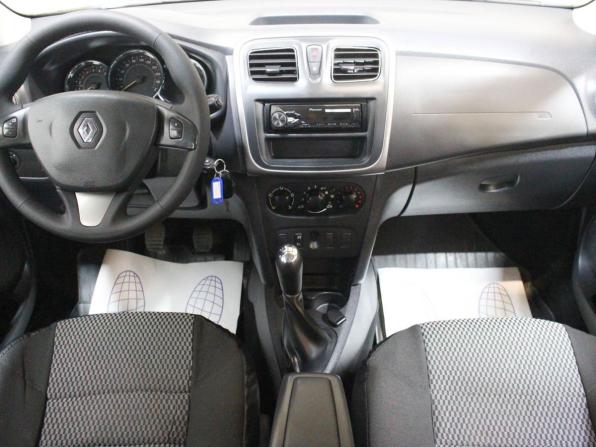 Renault Sandero II с пробегом 2016 года, цена 873 500 рублей, 108300 км, хэтчбек, Автокод Объявления