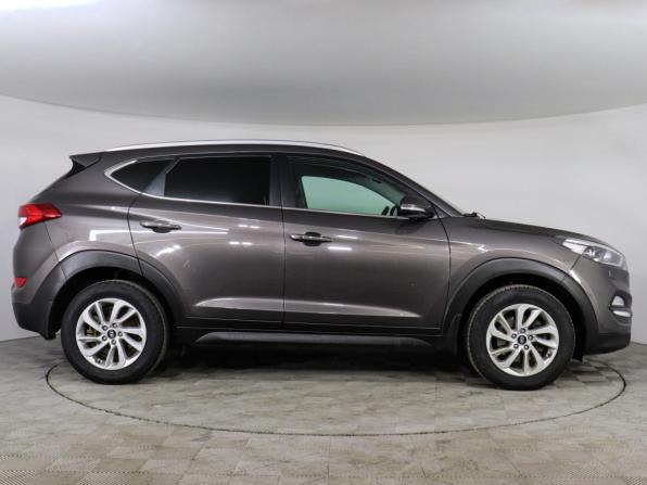 Hyundai Tucson III с пробегом 2018 года, цена 1 900 000 рублей, 161190 км, внедорожник, Автокод Объявления