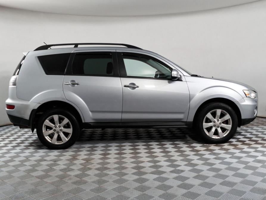 Mitsubishi Outlander II Рестайлинг Москва  - изображение 4