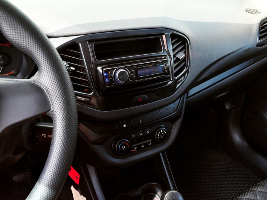 Lada (ВАЗ) Vesta I Екатеринбург  - изображение 10