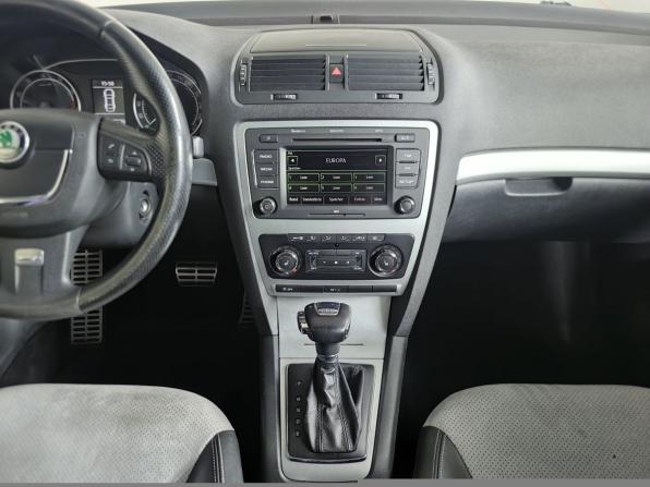 Skoda Octavia RS II Рестайлинг с пробегом 2010 года, цена 989 000 рублей, 164363 км, лифтбек, Автокод Объявления