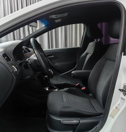 Volkswagen Polo V с пробегом 2012 года, цена 641 000 рублей, 166160 км, хэтчбек, Автокод Объявления