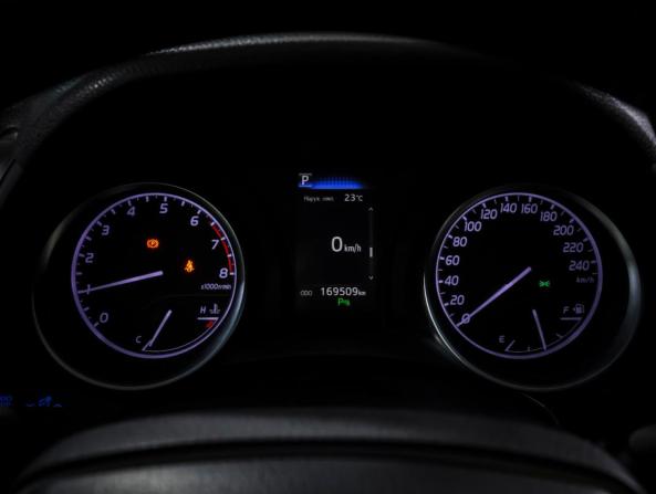Toyota Camry VIII (XV70) с пробегом 2019 года, цена 2 339 000 рублей, 169508 км, седан, Автокод Объявления