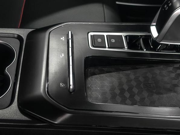Xcite X-Cross 7 с пробегом 2024 года, цена 2 009 990 рублей, 33000 км, внедорожник, Автокод Объявления
