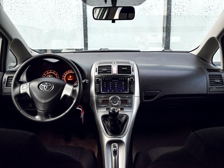 Toyota Auris I Екатеринбург  - изображение 17