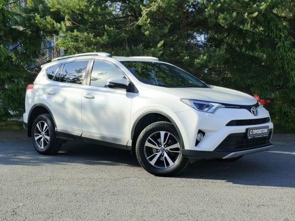 Toyota RAV4 IV (XA40) Рестайлинг с пробегом 2017 года, цена 1 940 000 рублей, 204055 км, внедорожник, Автокод Объявления