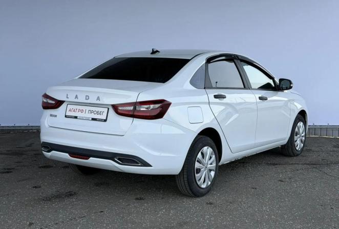 Lada (ВАЗ) Vesta I Рестайлинг (NG) с пробегом 2025 года, цена 1 375 000 рублей, 10032 км, седан, Автокод Объявления