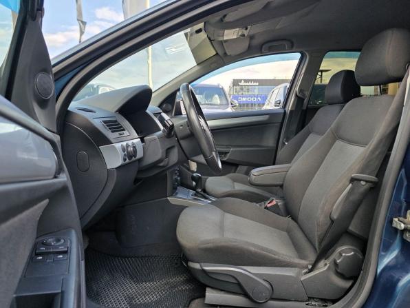 Opel Astra H с пробегом 2006 года, цена 189 000 рублей, 231603 км, хэтчбек, Автокод Объявления