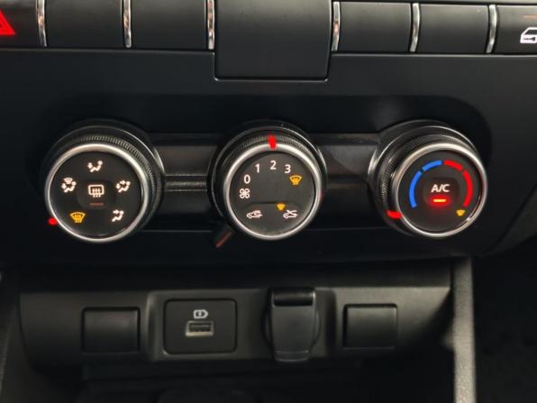 Lada (ВАЗ) Vesta I Рестайлинг (NG) с пробегом 2024 года, цена 1 176 000 рублей, 40760 км, седан, Автокод Объявления