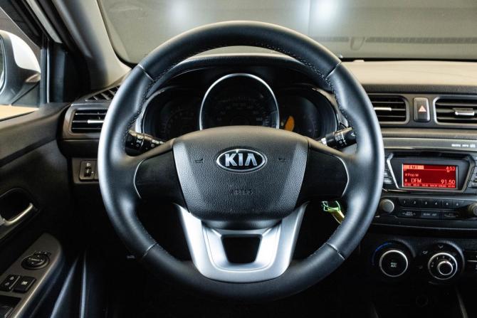 Kia Rio III с пробегом 2013 года, цена 899 000 рублей, 145402 км, седан, Автокод Объявления