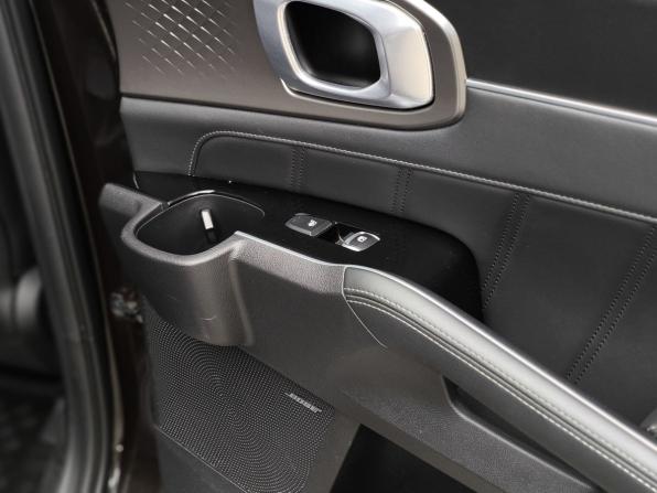 Kia Sorento IV с пробегом 2021 года, цена 4 699 000 рублей, 80020 км, внедорожник, Автокод Объявления
