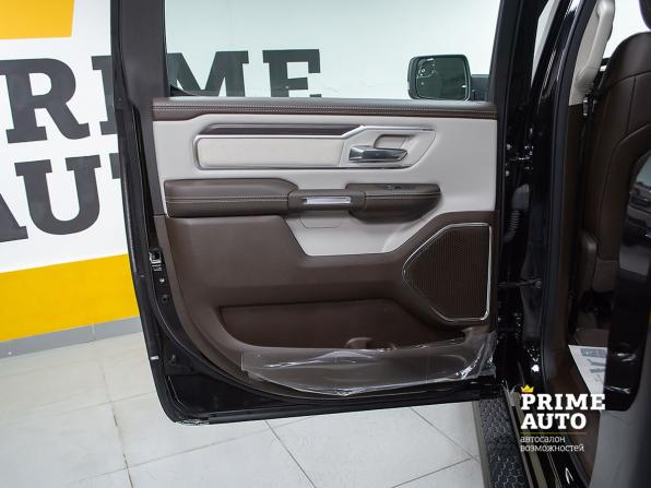 Ram 1500 V Рестайлинг с пробегом 2024 года, цена 8 599 000 рублей, 59 км, offers.body_type.unknown, Автокод Объявления
