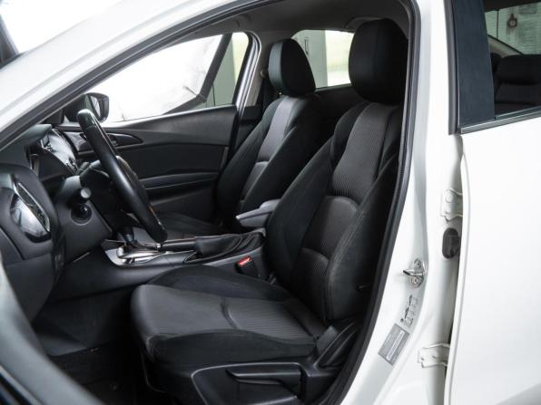 Mazda 3 III (BM) с пробегом 2014 года, цена 1 270 000 рублей, 132482 км, седан, Автокод Объявления