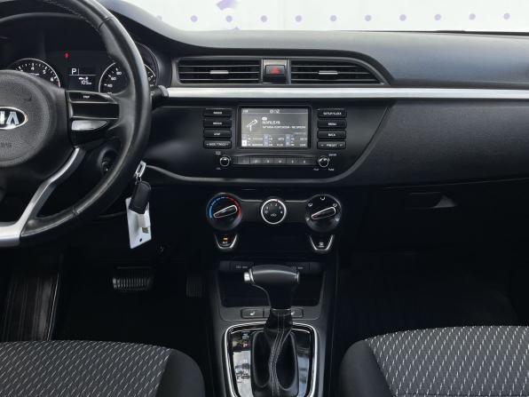 Kia Rio IV с пробегом 2020 года, цена 1 420 000 рублей, 77134 км, седан, Автокод Объявления