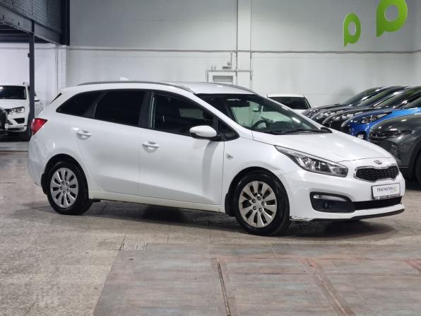 Kia Ceed II Рестайлинг с пробегом 2017 года, цена 1 190 000 рублей, 158731 км, универсал, Автокод Объявления