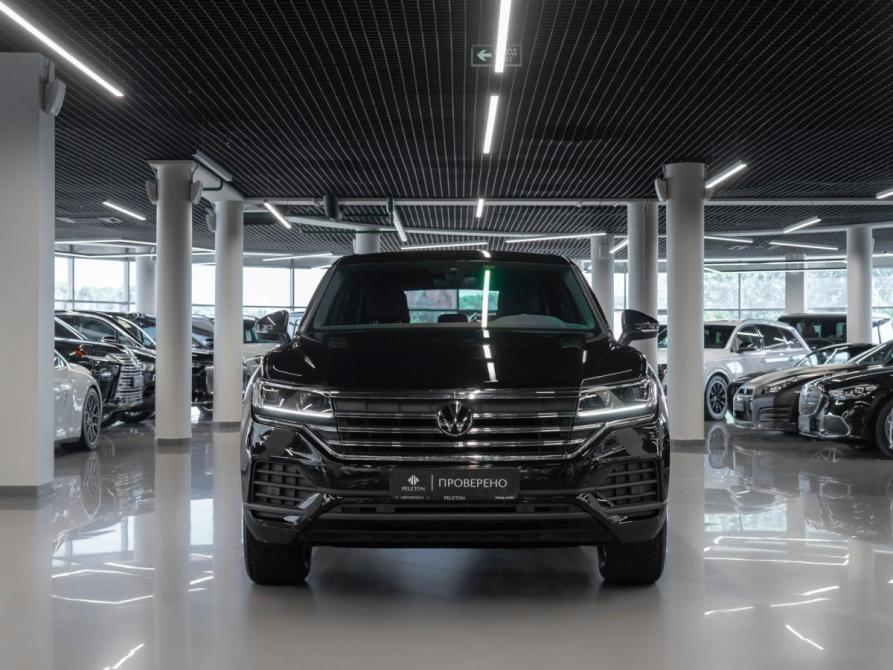 Volkswagen Touareg III Рестайлинг Москва  - изображение 3